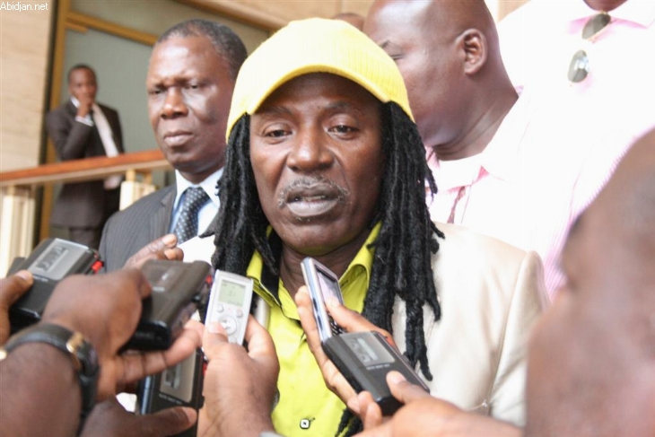 Alpha Blondy dit ses vérités: “Le pouvoir Ouattara est plein d’espoirs”